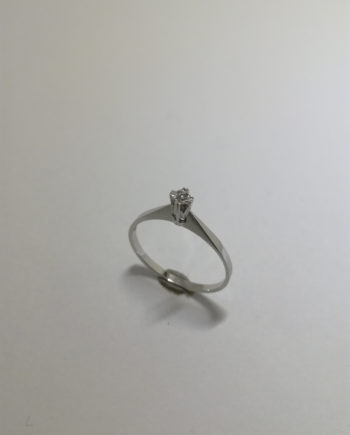 Diamantring i 18K guld