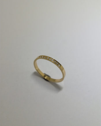 Diamantring i 18K guld