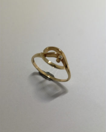 Diamantring i 18K guld